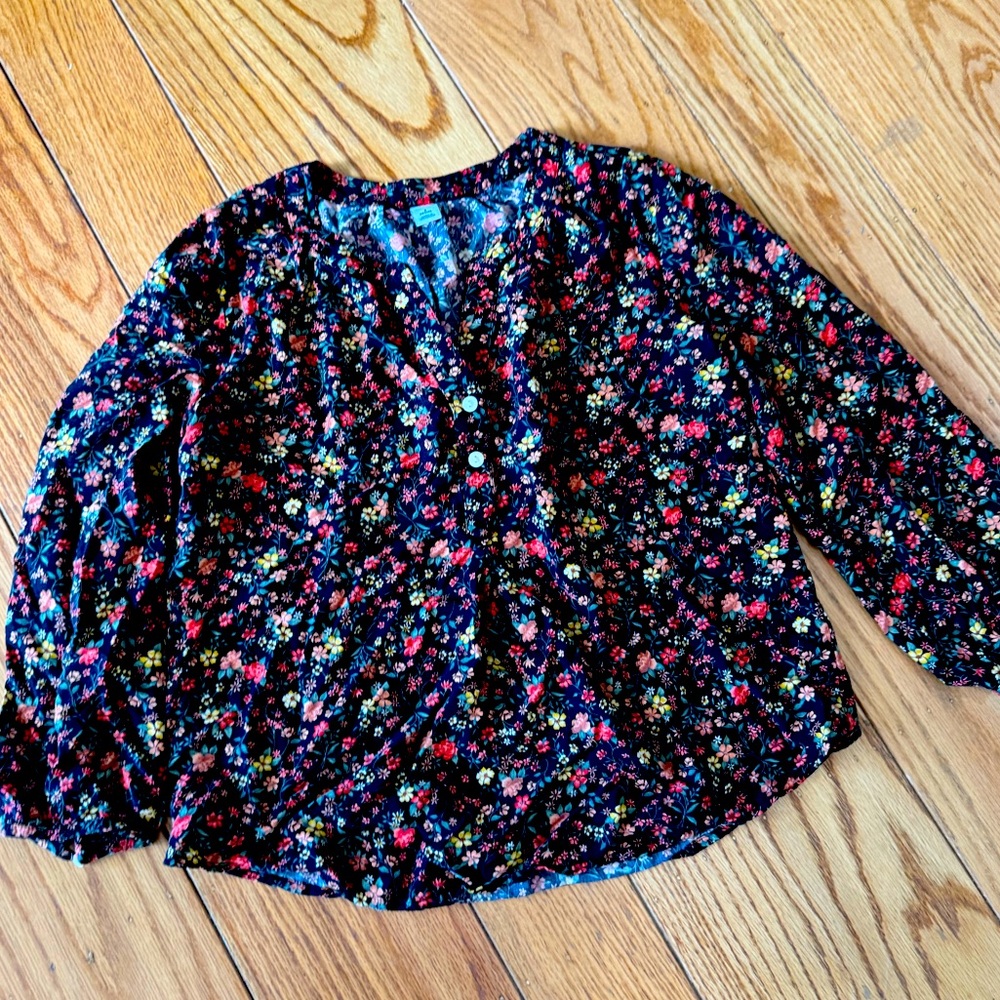 Old Navy patterned top